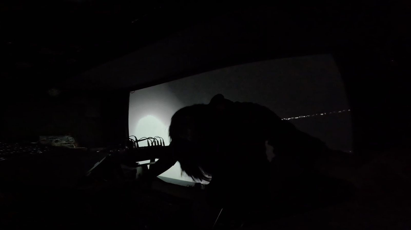 Vail at Kagurane Tokyo — Keigo Yoshida (吉田慧悟) performing in front of a projected image