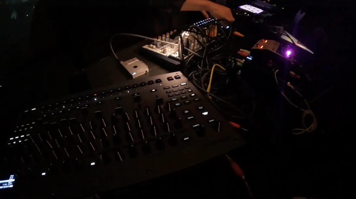 Project LYDIA at VENT Tokyo — VJ — Keigo Yoshida (吉田慧悟)